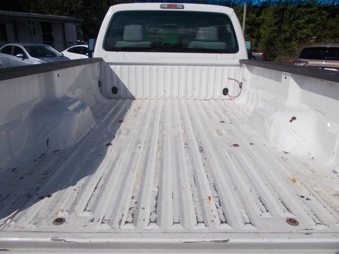 Used 2016 Ford F250 XL w/ Power Equipment Group AWD/4WD image 16