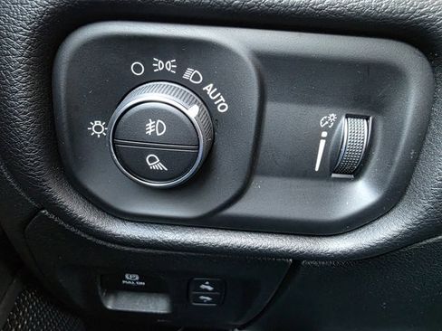 Certified 2022 RAM 1500 Big Horn image 7