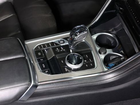 Used 2019 BMW M850i xDrive Convertible image 64