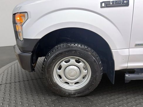 Used 2016 Ford F150 XL w/ Heavy-Duty Payload Package image 25