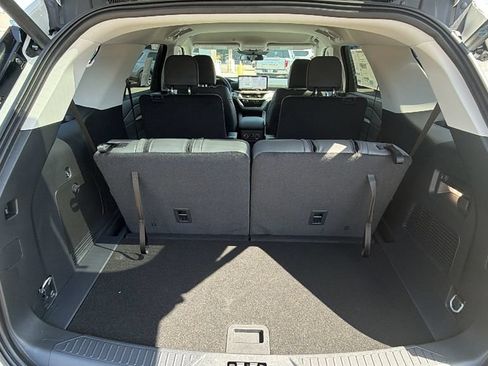 New 2026 Ford Explorer Active w/ Active Comfort Package RWD image 12