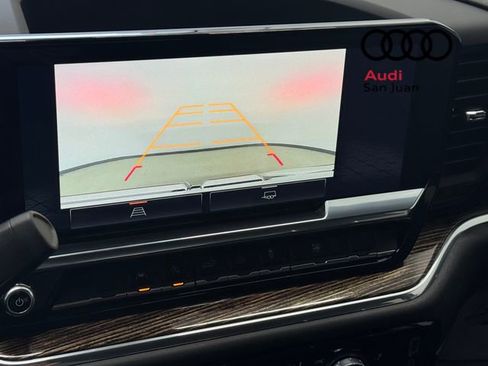 Used 2024 GMC Sierra 1500 Elevation image 24