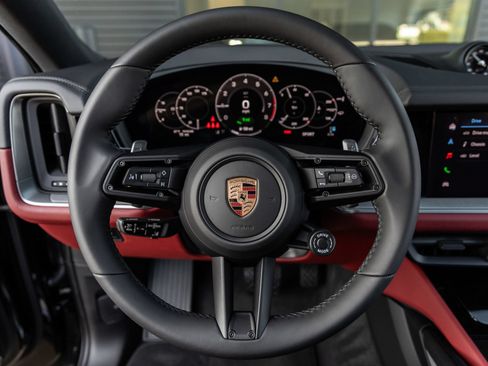 Certified 2026 Porsche Cayenne E-Hybrid Coupe AWD/4WD image 26