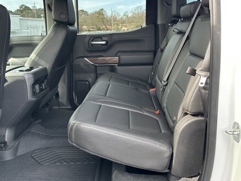 Used 2020 Chevrolet Silverado 1500 RST image 15