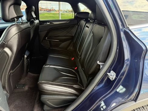 Used 2017 Lincoln MKC Premiere image 22