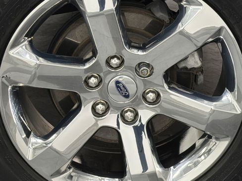 Used 2023 Ford F150 Lariat w/ Equipment Group 502A High AWD/4WD image 5