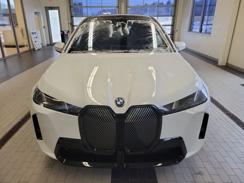 New 2026 BMW iX xDrive45 w/ M Sport Package image 10