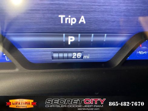 New 2026 RAM 1500 Express AWD/4WD image 19