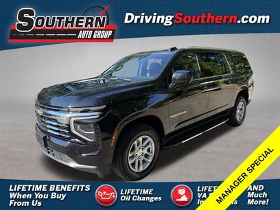 Used 2025 Chevrolet Suburban LT