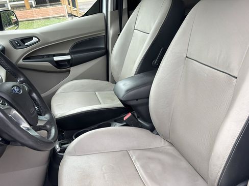 Used 2016 Ford Transit Connect XLT FWD image 10