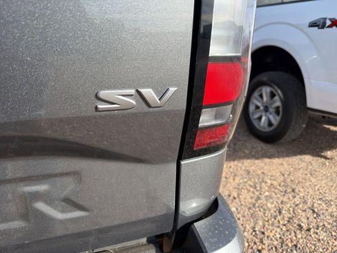 Used 2022 Nissan Frontier SV image 38