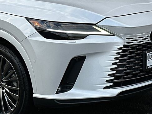 Used 2023 Lexus RX 350 AWD image 5