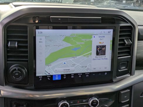 Used 2025 Ford F150 Lariat w/ Equipment Group 501A Mid image 23