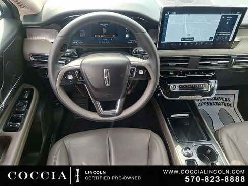 Certified 2023 Lincoln Corsair AWD w/ Equipment Group 101A image 11