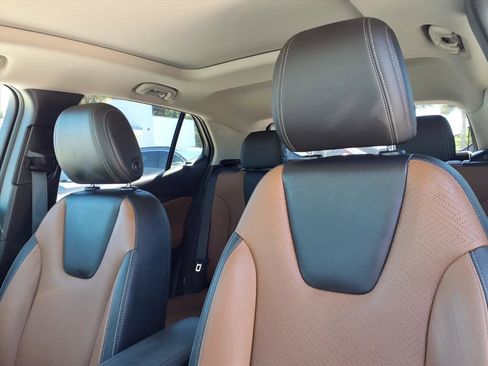 Used 2021 Buick Encore GX Essence w/ Experience Buick Package image 15