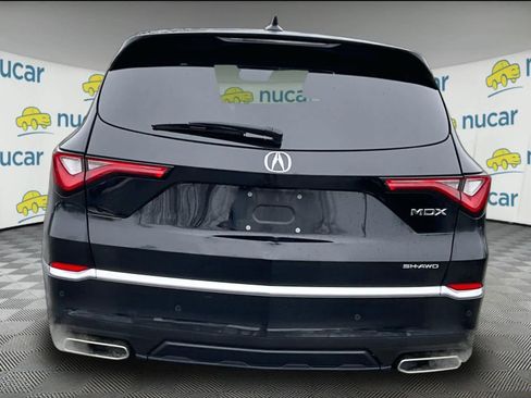 Used 2023 Acura MDX SH-AWD w/ Technology Package image 3