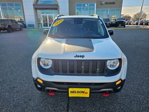 Used 2023 Jeep Renegade Trailhawk image 3