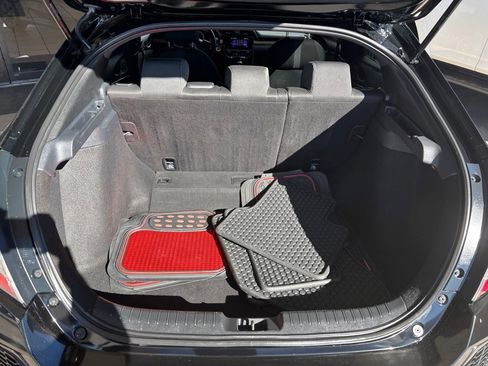 Used 2018 Honda Civic EX image 19