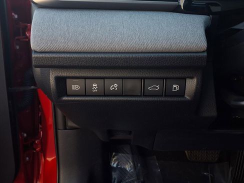 Certified 2025 Toyota Camry LE image 15