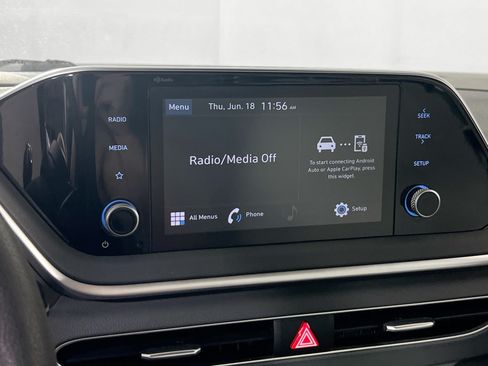 Used 2023 Hyundai Sonata SE FWD image 14