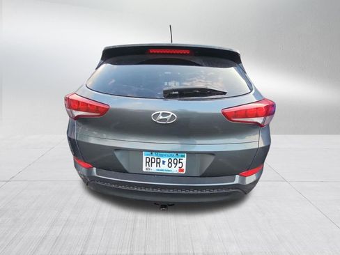 Used 2017 Hyundai Tucson SE w/ SE Popular Package 02 FWD image 5