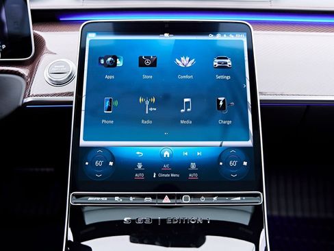 Used 2024 Mercedes-Benz S 63 AMG S w/ Rear Seat Package image 88