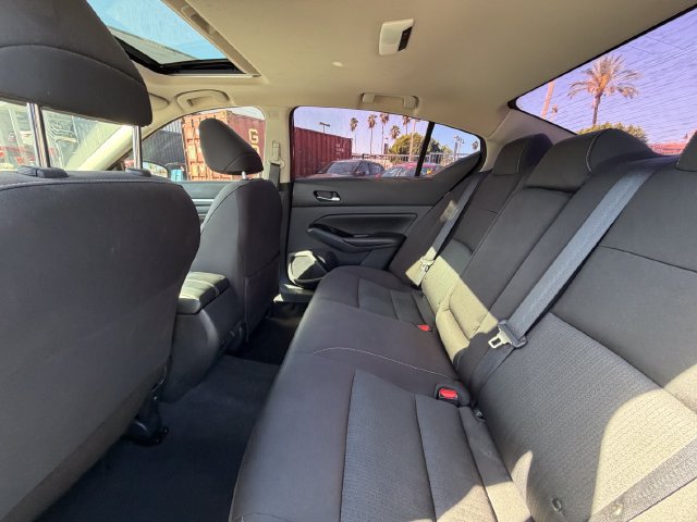 Used 2022 Nissan Altima 2.5 SV w/ SV Premium Package FWD image 37