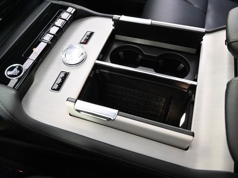 New 2025 Lincoln Navigator Reserve w/ Jet Appearance Package image 35