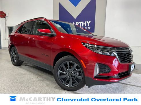 Used 2023 Chevrolet Equinox RS AWD/4WD image 1
