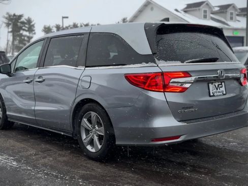 Used 2018 Honda Odyssey EX image 4