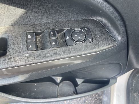 Used 2018 Ford EcoSport SE w/ SE Convenience Package image 19