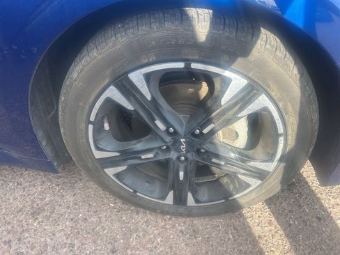 Used 2023 Kia K5 GT-Line image 9