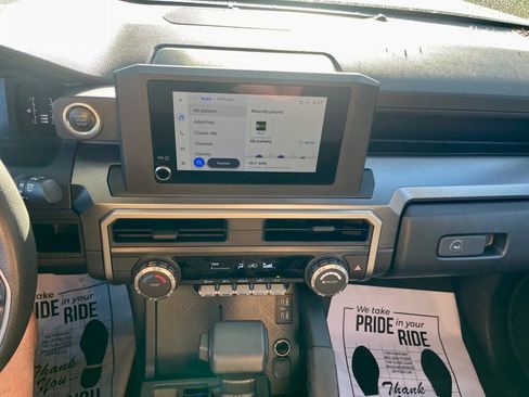 Used 2025 Toyota 4Runner SR5 image 16