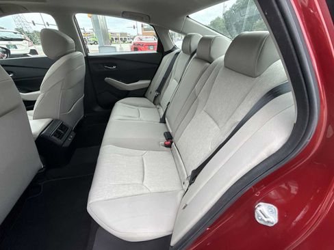 Used 2025 Honda Accord SE image 25