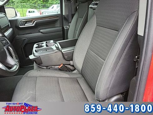 Used 2024 Chevrolet Silverado 1500 LT AWD/4WD image 2