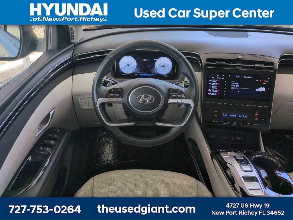 Certified 2022 Hyundai Tucson Limited w/ Cargo Package FWD image 18