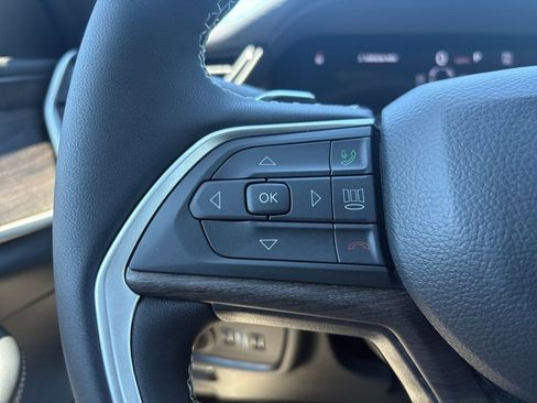 New 2026 Jeep Grand Cherokee L 2WD image 13