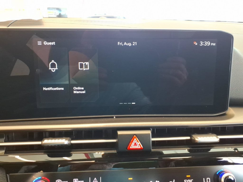 New 2026 Kia Sportage SX FWD image 21