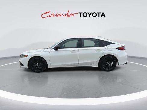 Used 2023 Honda Civic Sport image 5