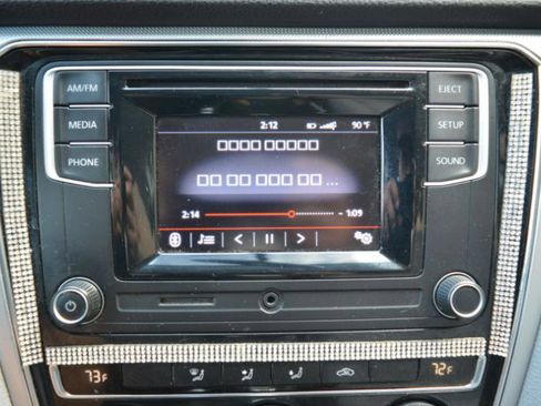 Used 2016 Volkswagen Passat 1.8T S image 22