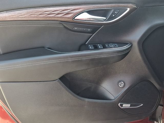 Used 2023 Buick Envision Avenir AWD/4WD image 14