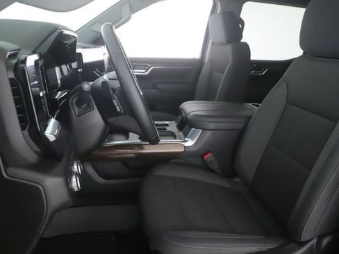 Used 2024 GMC Sierra 1500 Elevation w/ Preferred Package image 16