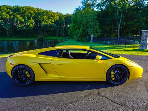 Used 2005 Lamborghini Gallardo image 17