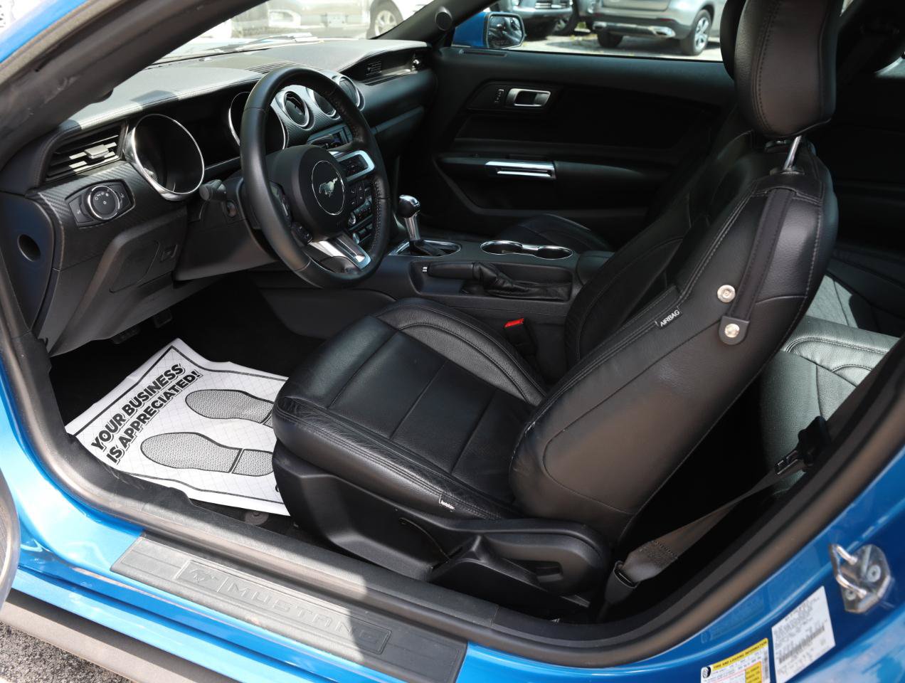 Used 2020 Ford Mustang Coupe RWD image 14