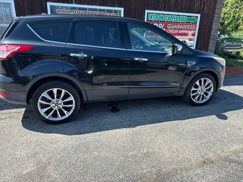 Used 2015 Ford Escape SE w/ SE Chrome Package AWD/4WD image 9