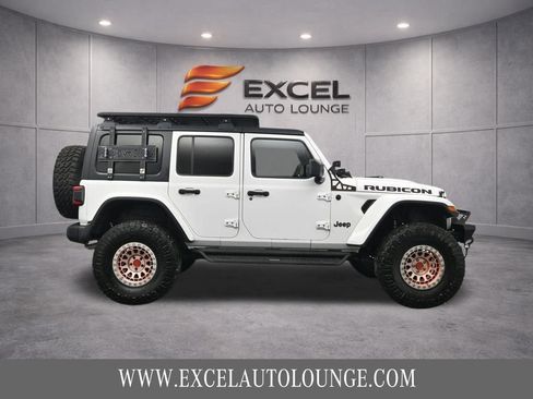 Used 2019 Jeep Wrangler Unlimited Rubicon AWD/4WD image 10