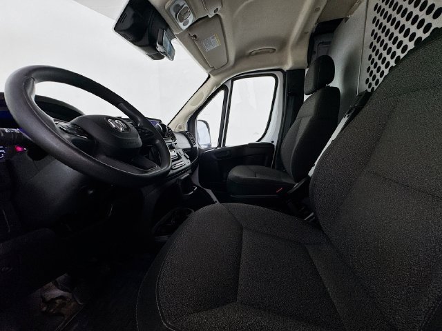Used 2025 RAM ProMaster 2500 w/ Safety Group FWD image 19