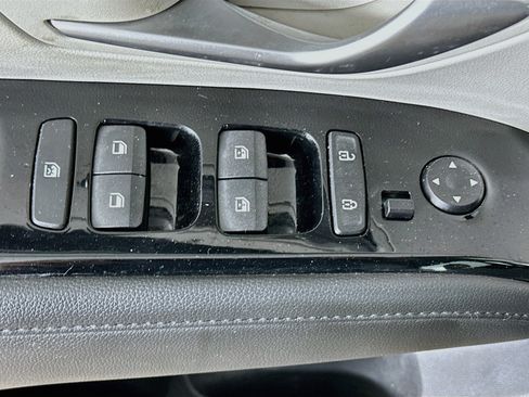 Used 2023 Hyundai Tucson Limited AWD/4WD image 15