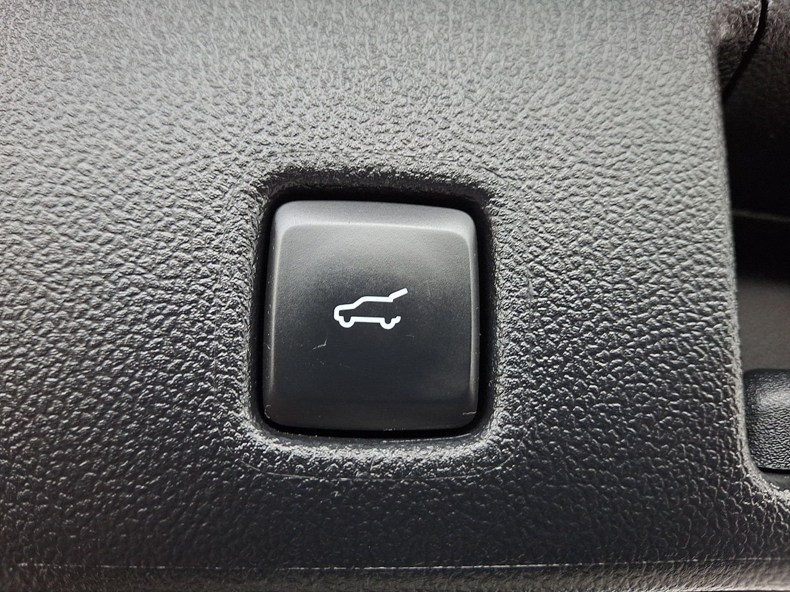 Used 2023 Ford Escape Active w/ Cold Weather Package FWD image 28