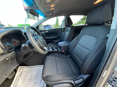 Used 2019 Kia Sportage LX FWD image 9
